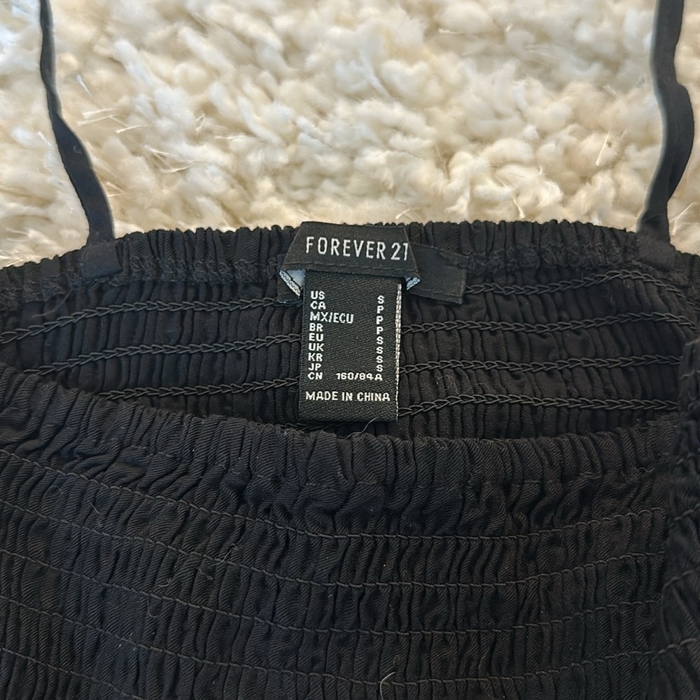 Black Crop Top - Picture 2 of 3